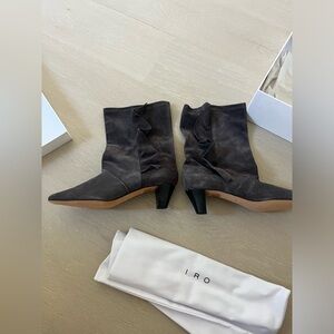 Brand new in box IRO fabita dark grey suede boots size 38